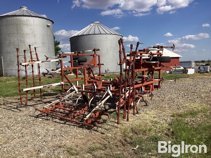 wil-rich-20'-field-cultivator-image-5