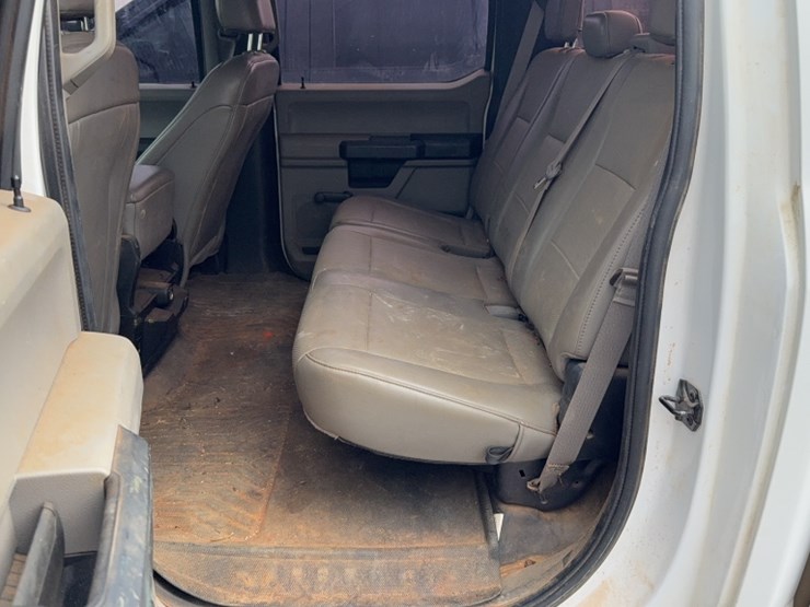 2019-ford-f150-image-15