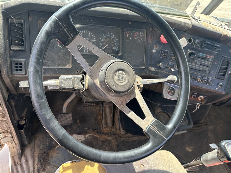 1997-cummins-m11-image-60