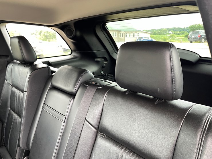 2011-jeep-grand-cherokee-laredo-image-28
