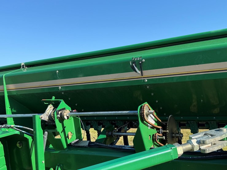 2014-great-plains-3s-5000-image-16