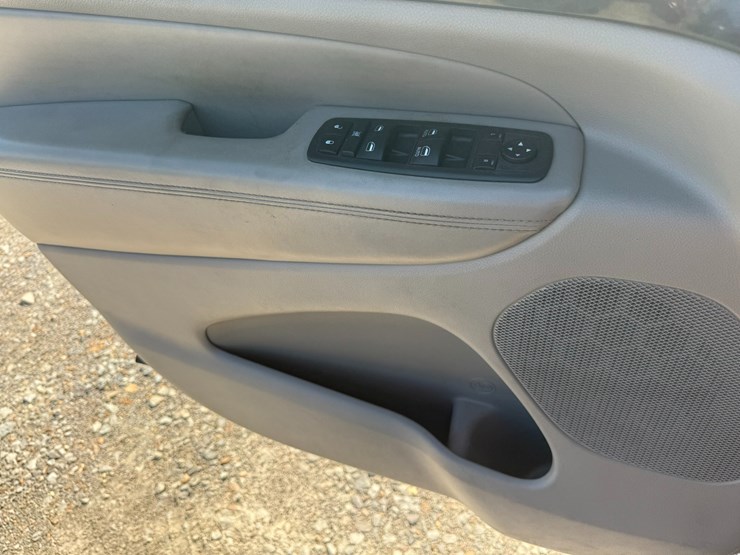 2013-jeep-grand-cherokee-image-40