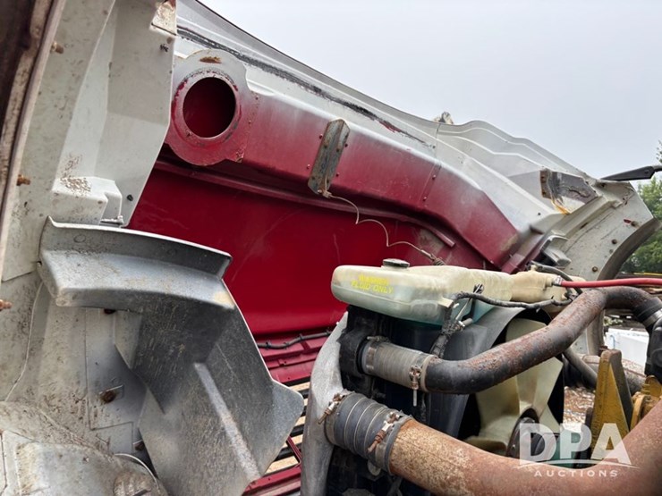 2001-sterling-truck-(dr11851-unit-9459)-image-41