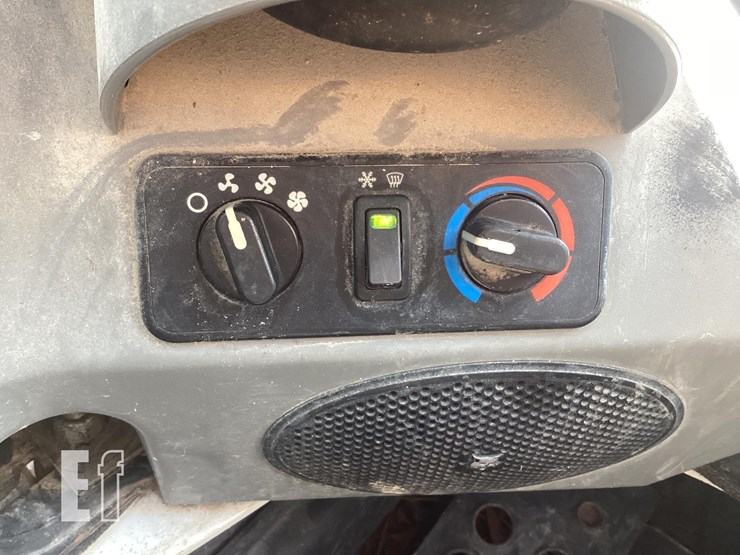 2018-bobcat-t770-image-20