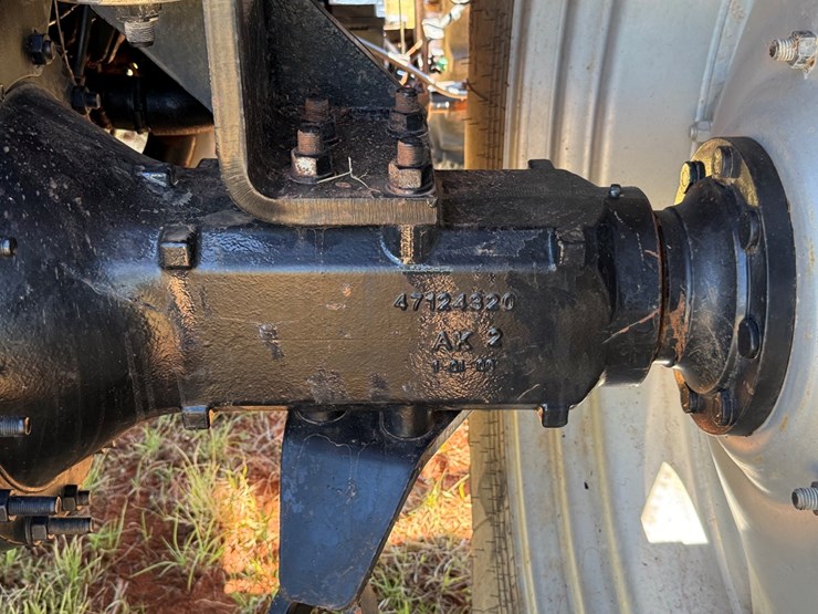 case-ih-mxu115-image-19