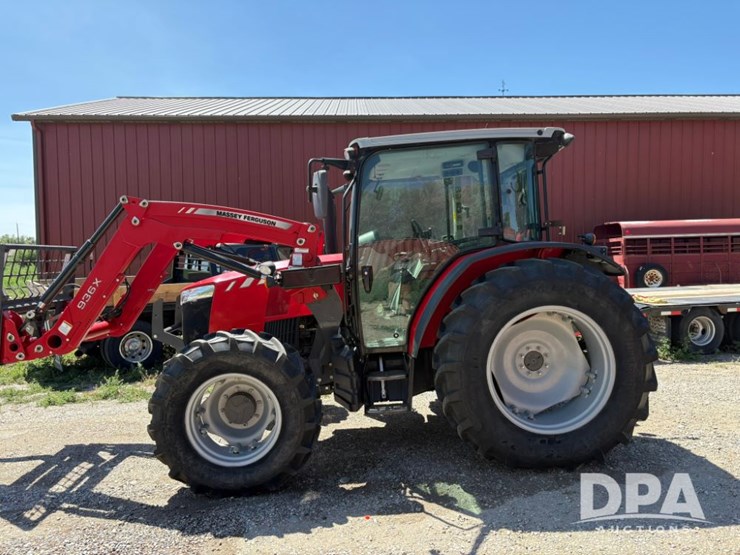 2016-massey-ferguson-4710-image-2