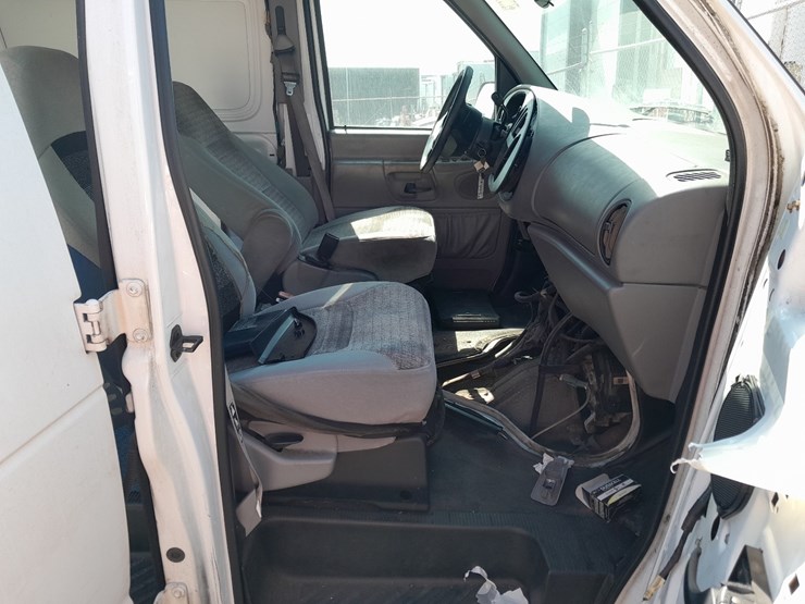 ford-e250-image-5