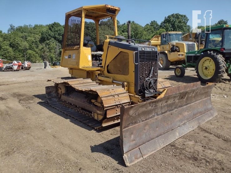 2004-deere-650h-image-42