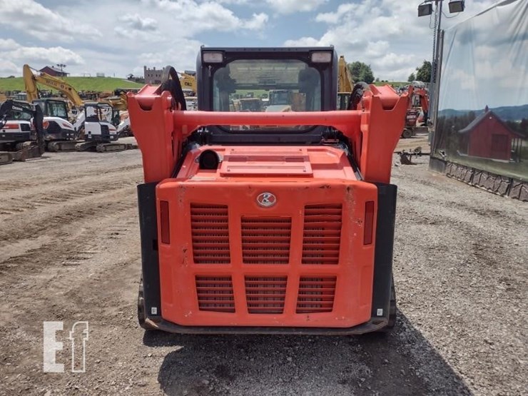 2021-kubota-svl65-2-image-4