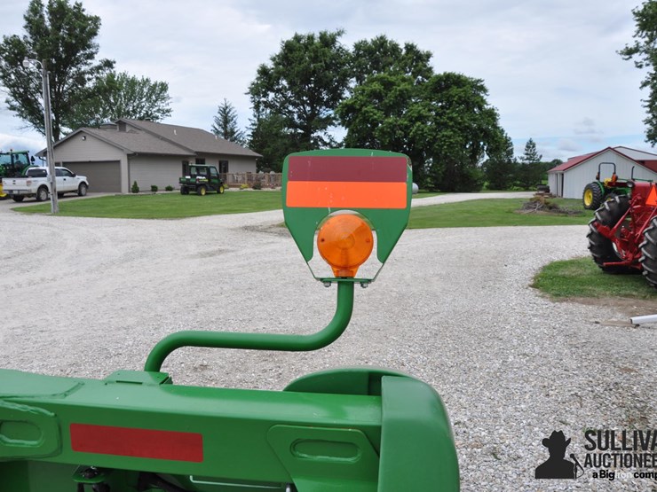 2019-john-deere-706c-image-17