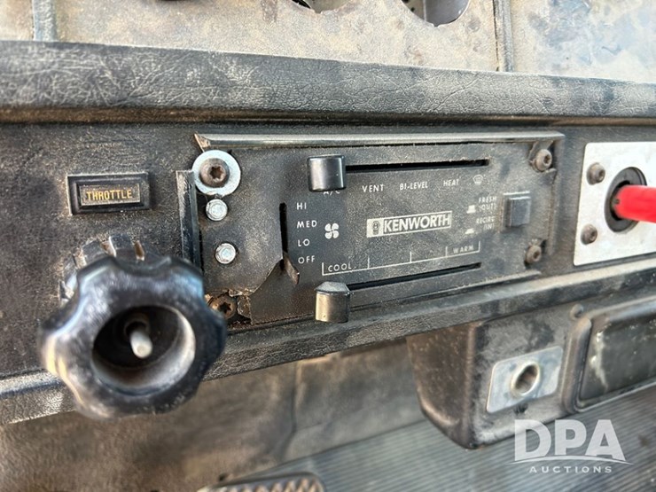 1995-kenworth-t600-image-51