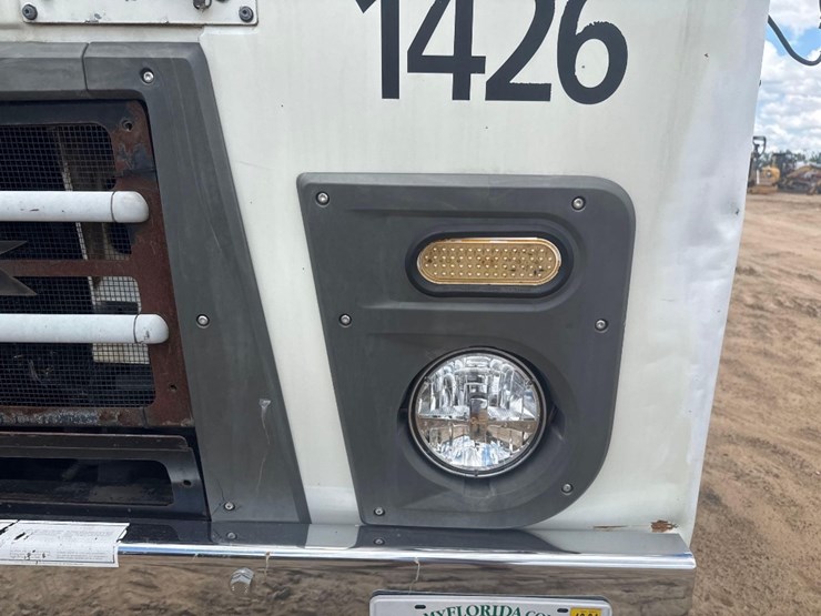 2014-mack-leu613-image-20