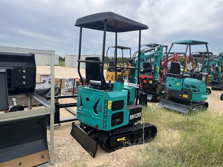 cfg-mh12rx-mini-excavator-image-4