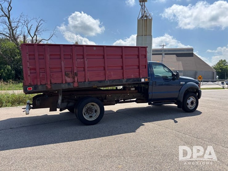 2006-ford-f450-image-12