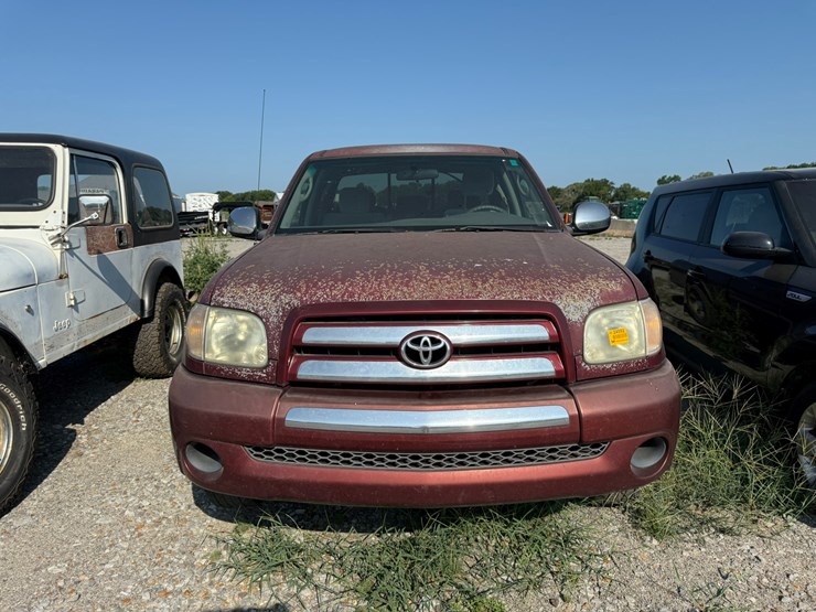 2006-toyota-tundra-image-2