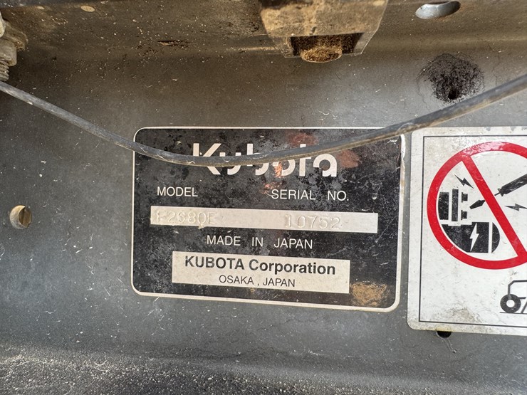 kubota-f2680-image-9