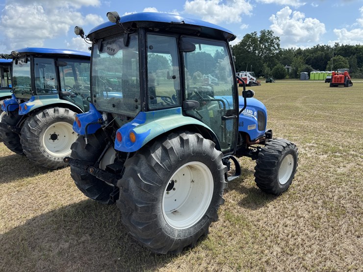 new-holland-boomer-47-image-5