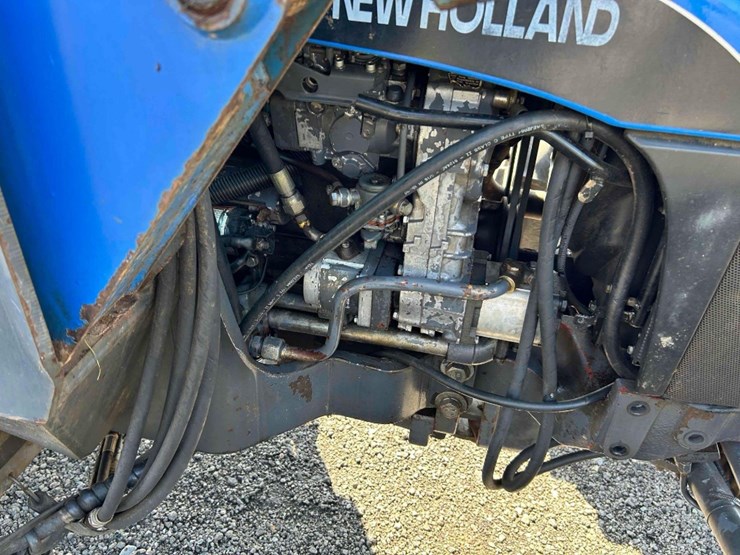 2002-new-holland-tn75s-image-21
