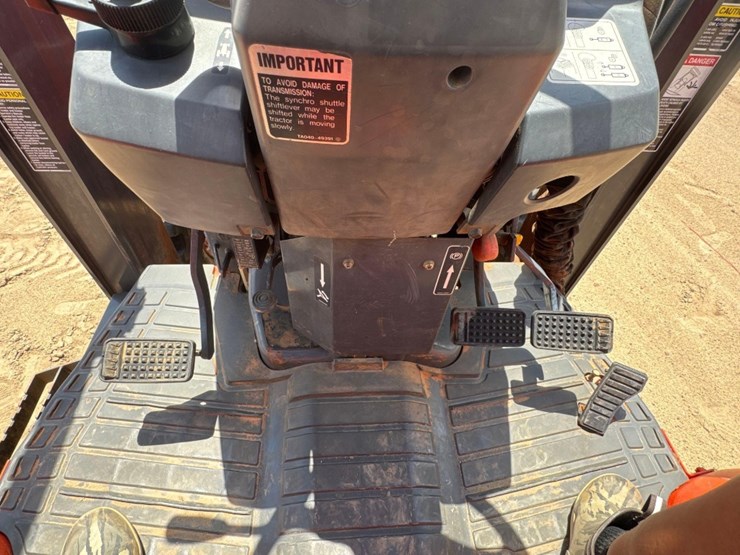 2005-kubota-l39-image-25