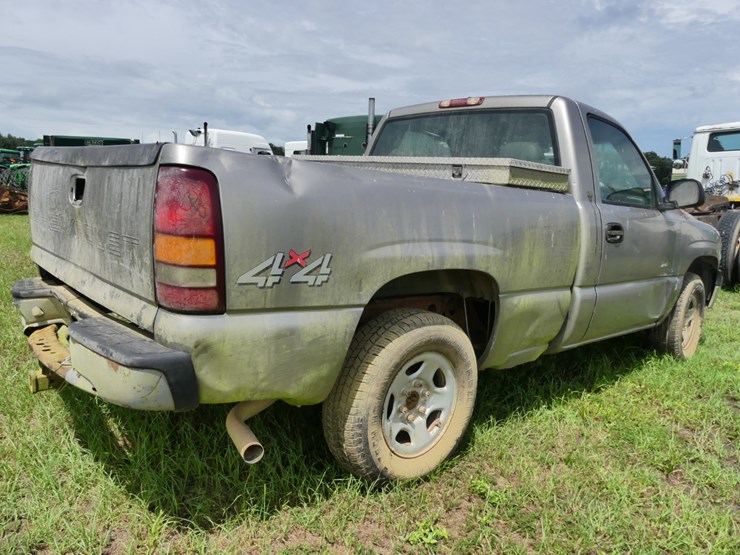 1999-chevrolet-silverado-1500-image-4