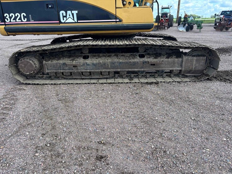 caterpillar-322cl-image-37