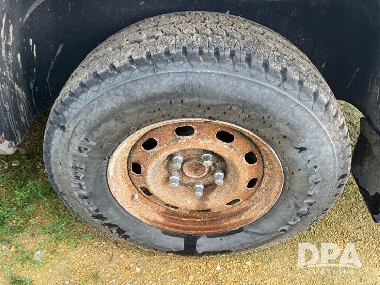 2012-dodge-ram-1500-image-40