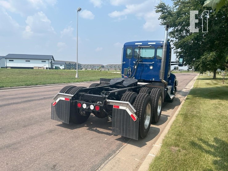 2019-kenworth-t680-image-4