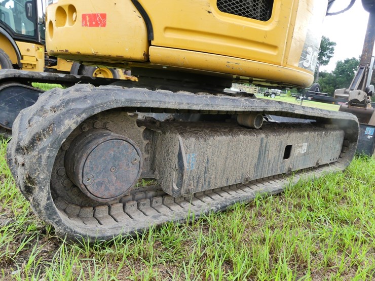 2018-deere-30g-image-6