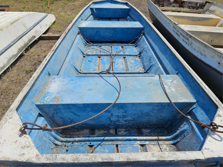 #2531-•-14'-flat-bottom-aluminum-boat-image-8