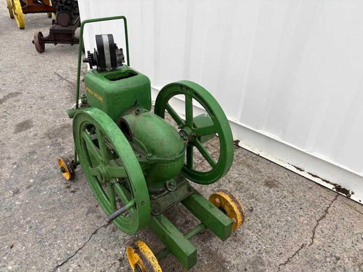 john-deere-112-image-7