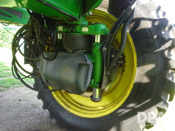 2016-john-deere-r4045-image-54