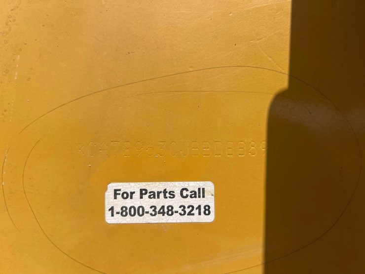 2004-caterpillar-963c-image-42