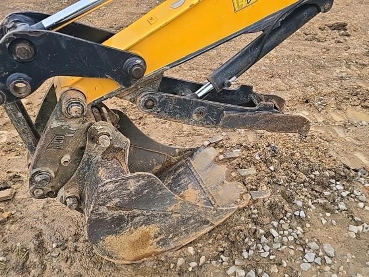 jcb-67c-1-image-23