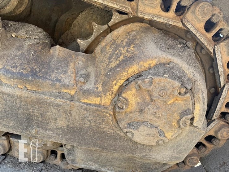 caterpillar-d6d-image-8