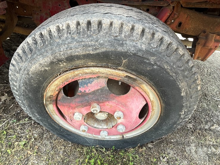 ford-600-image-23