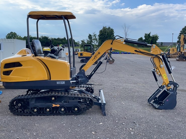 #2019-•-2025-cfg-mx50r-mini-excavator-image-4