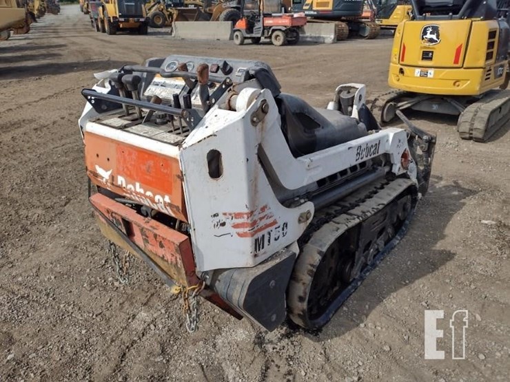 2003-bobcat-mt50-image-31