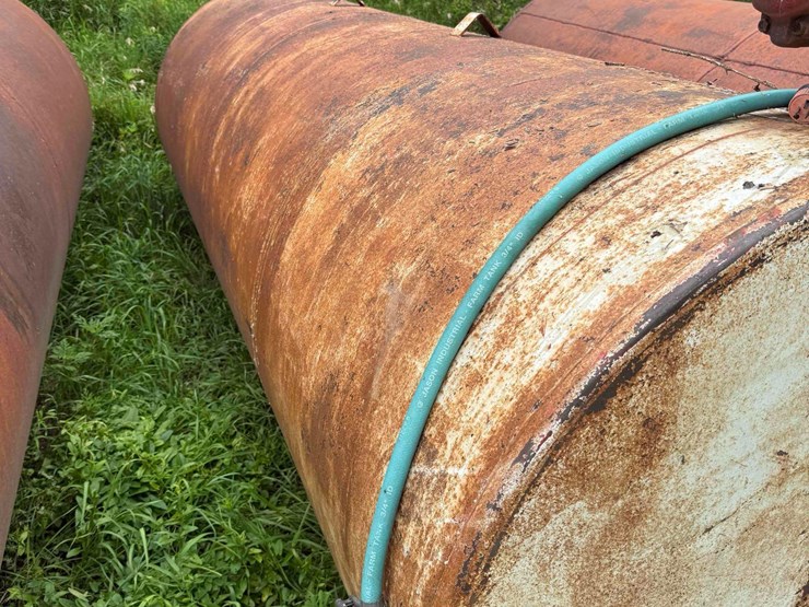 1000-gallon-fuel-barrel-image-4