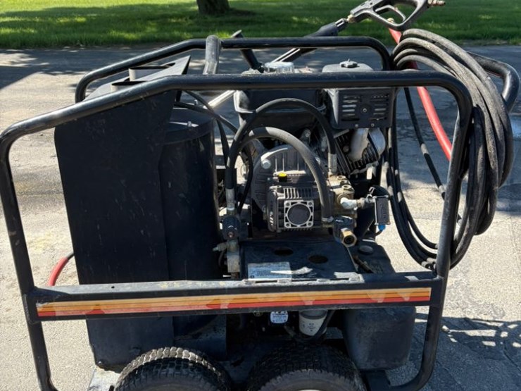 mi-t-m-pressure-washer-(cg364)-image-3