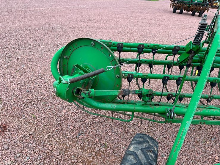john-deere-662-image-17