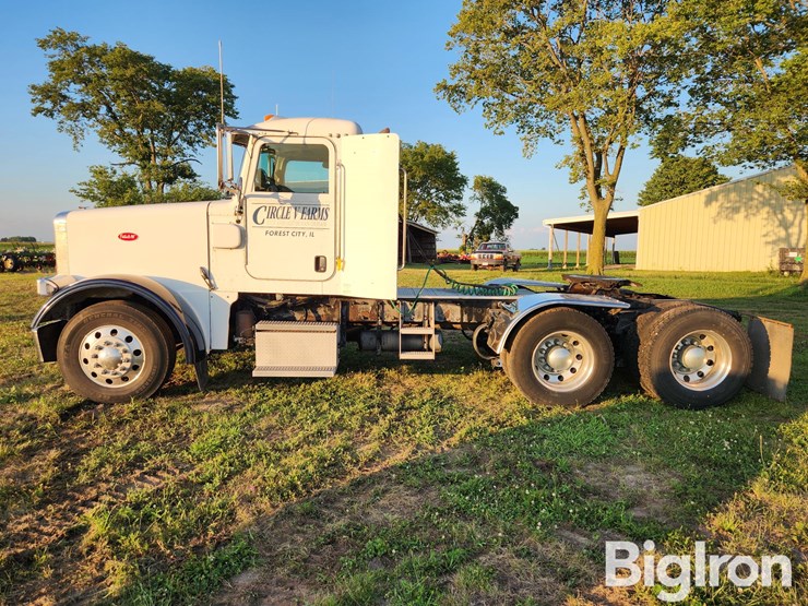 2005-peterbilt-378-image-9