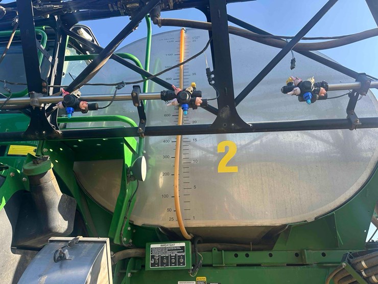 2014-john-deere-4940-image-11