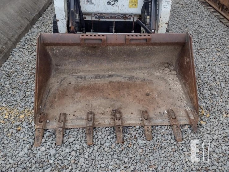 2021-bobcat-t450-image-18