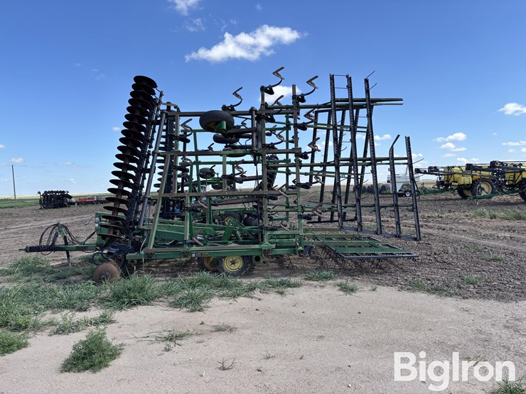 john-deere-726-image-8