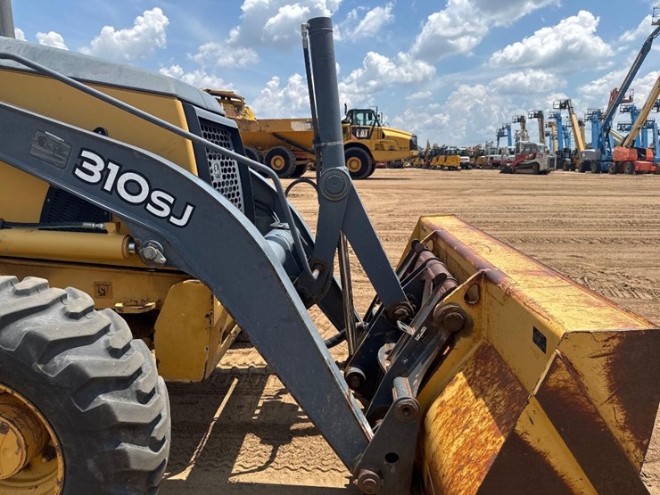 deere-310sj-image-22