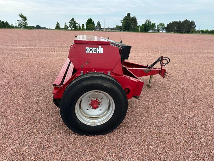 case-ih-5100-image-6