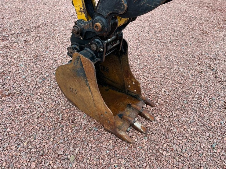 2019-caterpillar-303.5e2-cr-image-38