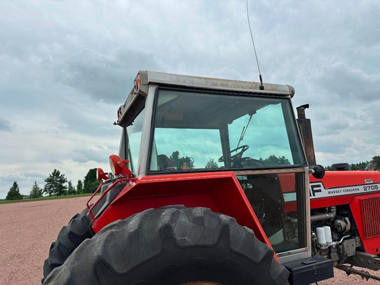 1980-massey-ferguson-2705-image-22