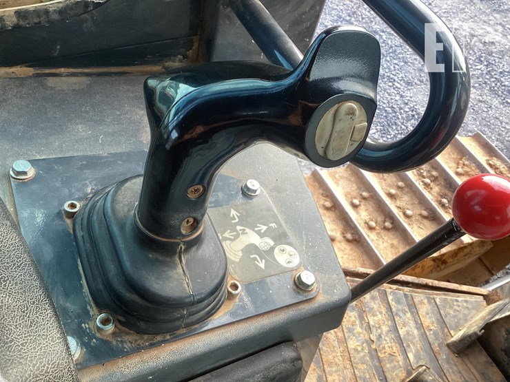 2017-deere-550k-lgp-image-17