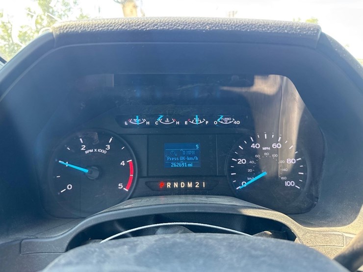 2019-ford-f550-xl-image-30